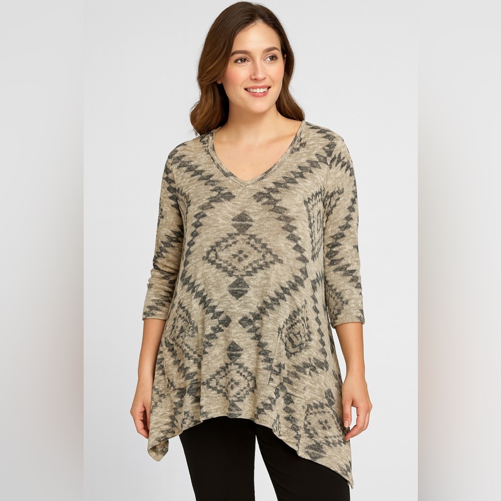 JohnPaulRichard Lightweight V Neck Geometric Tunic Top Shirt Medium